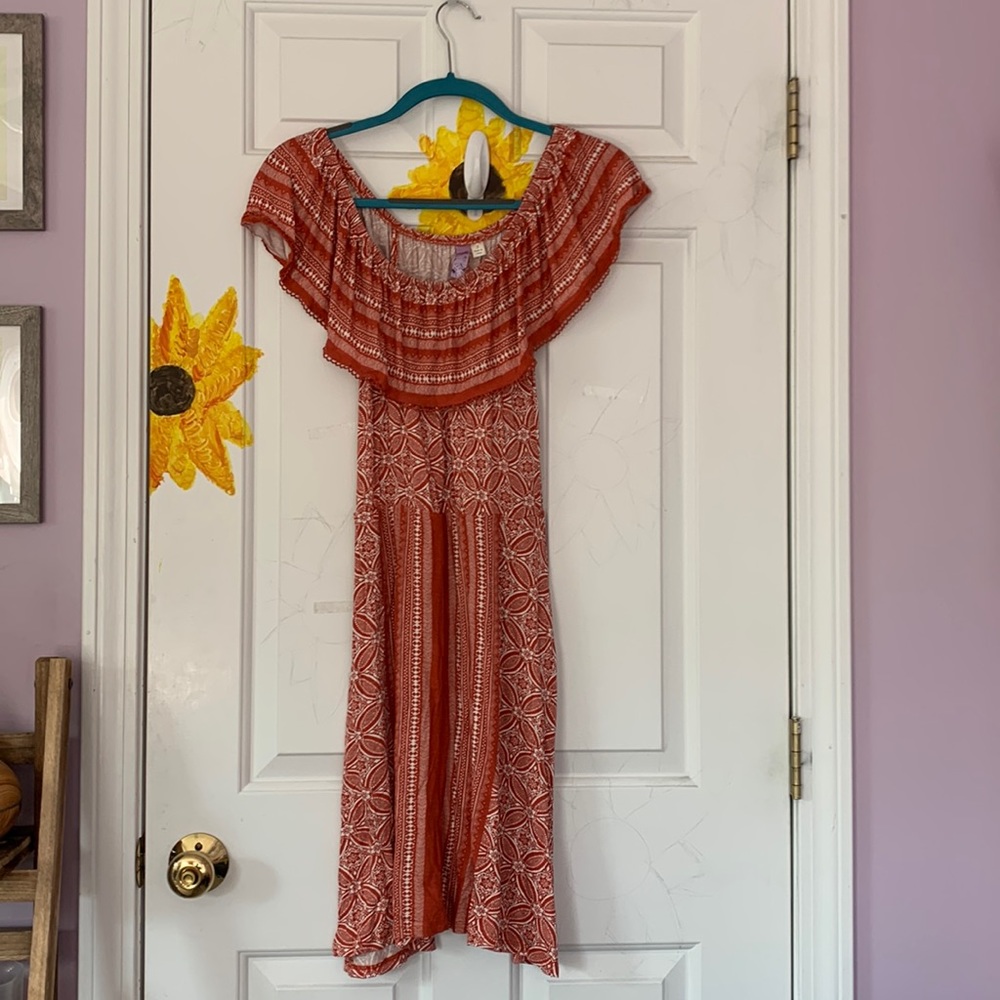 Off the shoulder Midi Dress